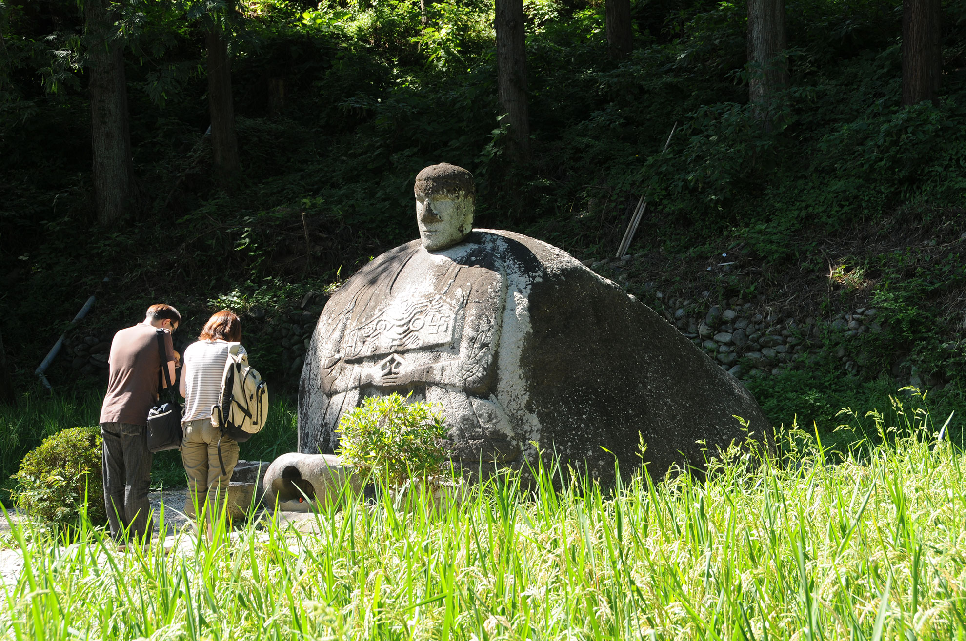 万治の石仏（まんじのせきぶつ） Manji No Sekibutsu(Stone Buddha